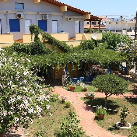 Vias Hotel Neápolis Eksteriør billede