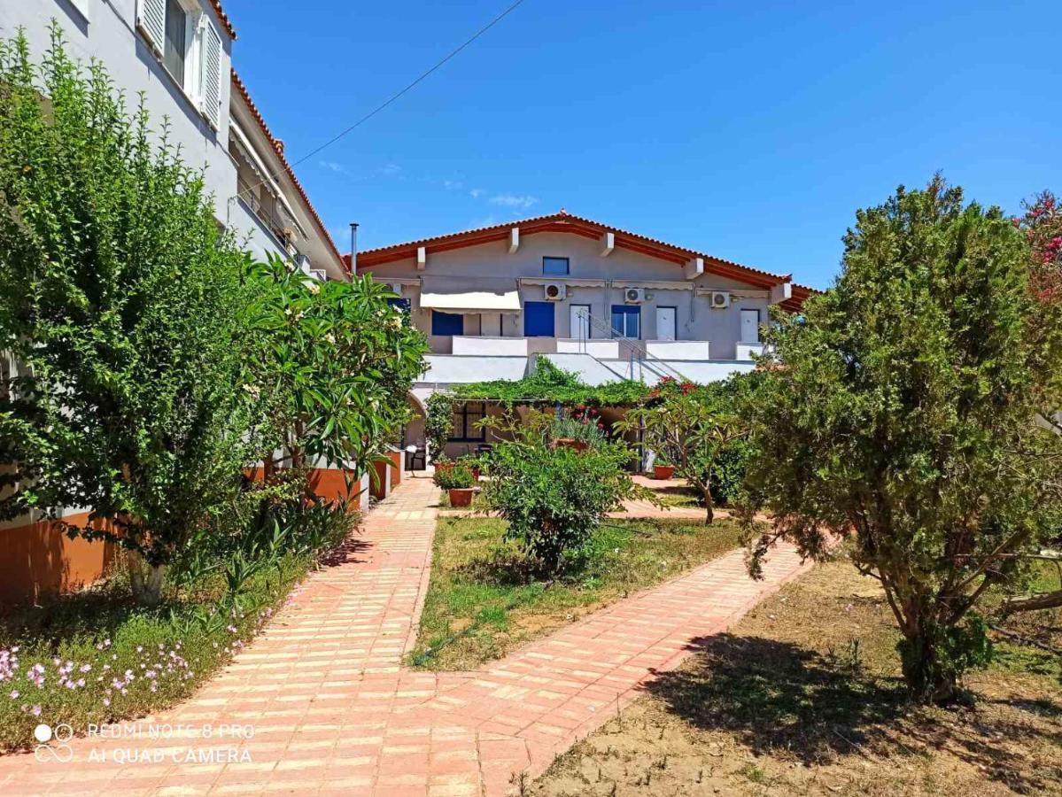 Vias Hotel Neápolis Eksteriør billede