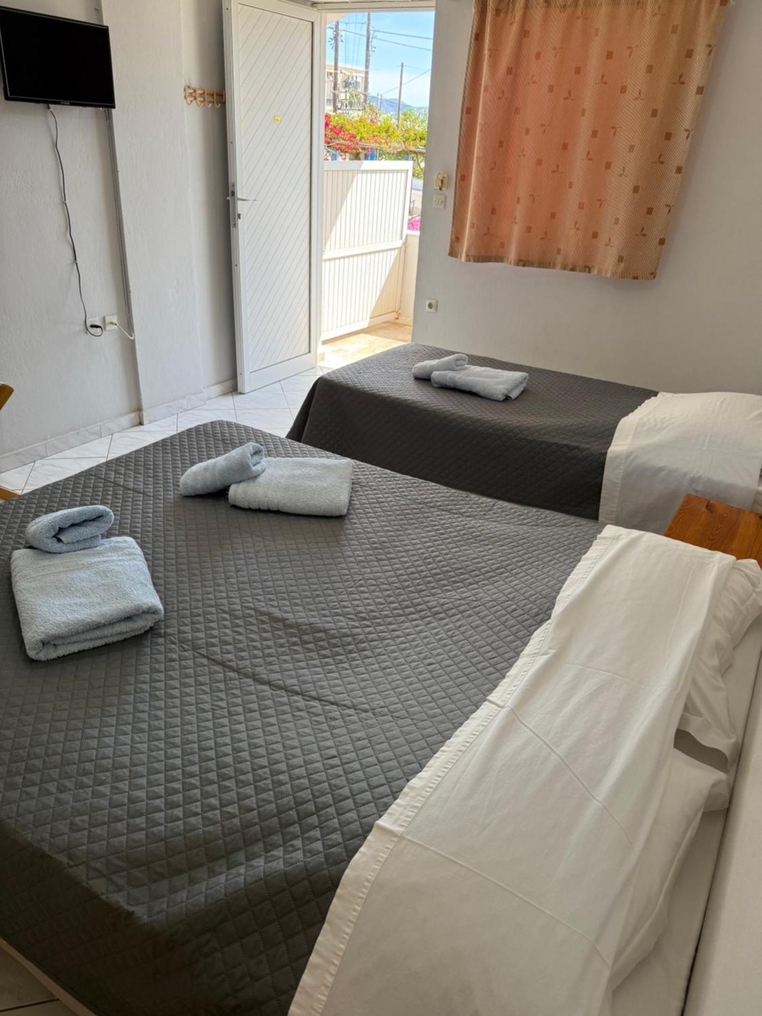 Vias Hotel Neápolis Eksteriør billede