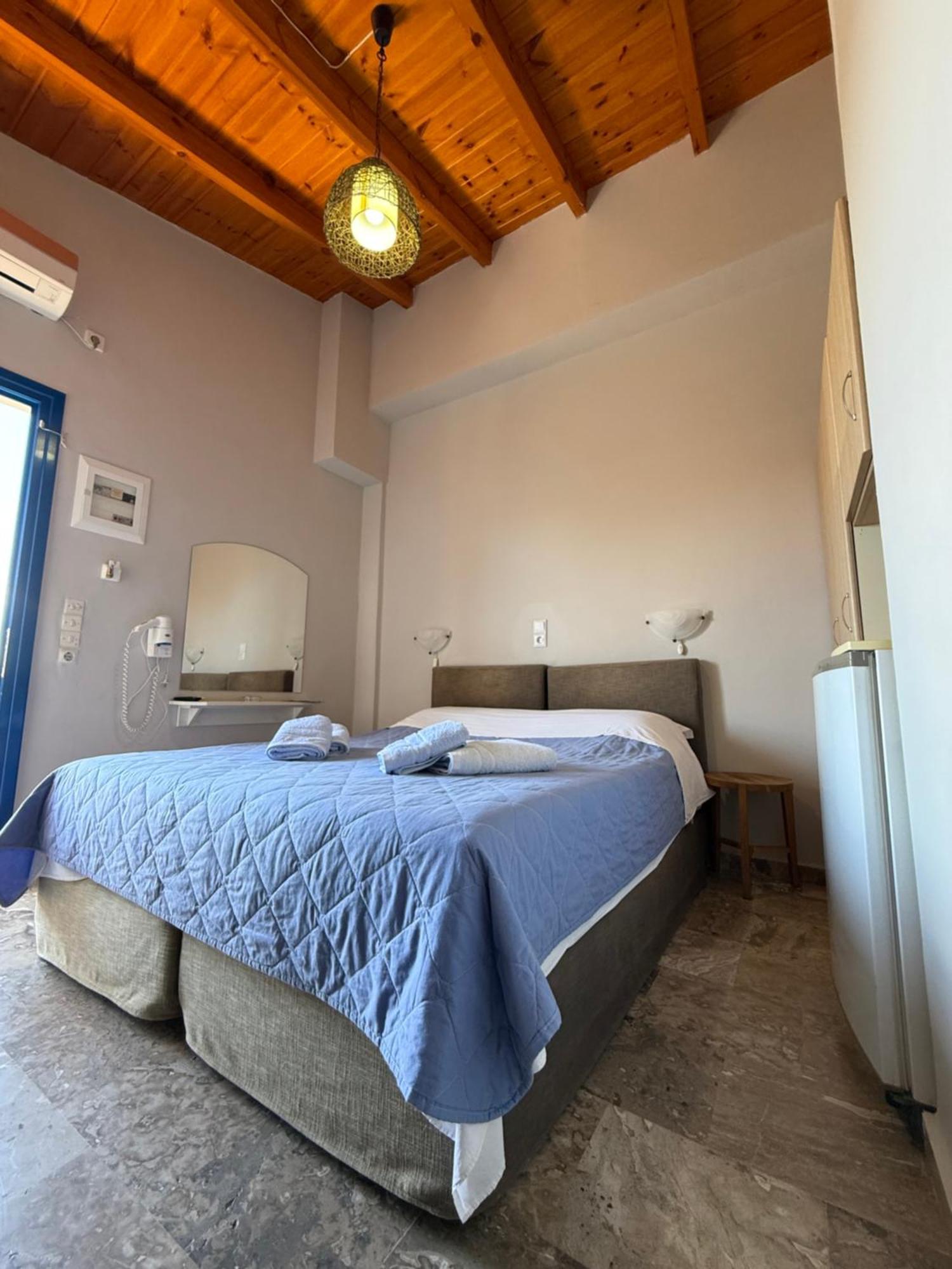Vias Hotel Neápolis Eksteriør billede