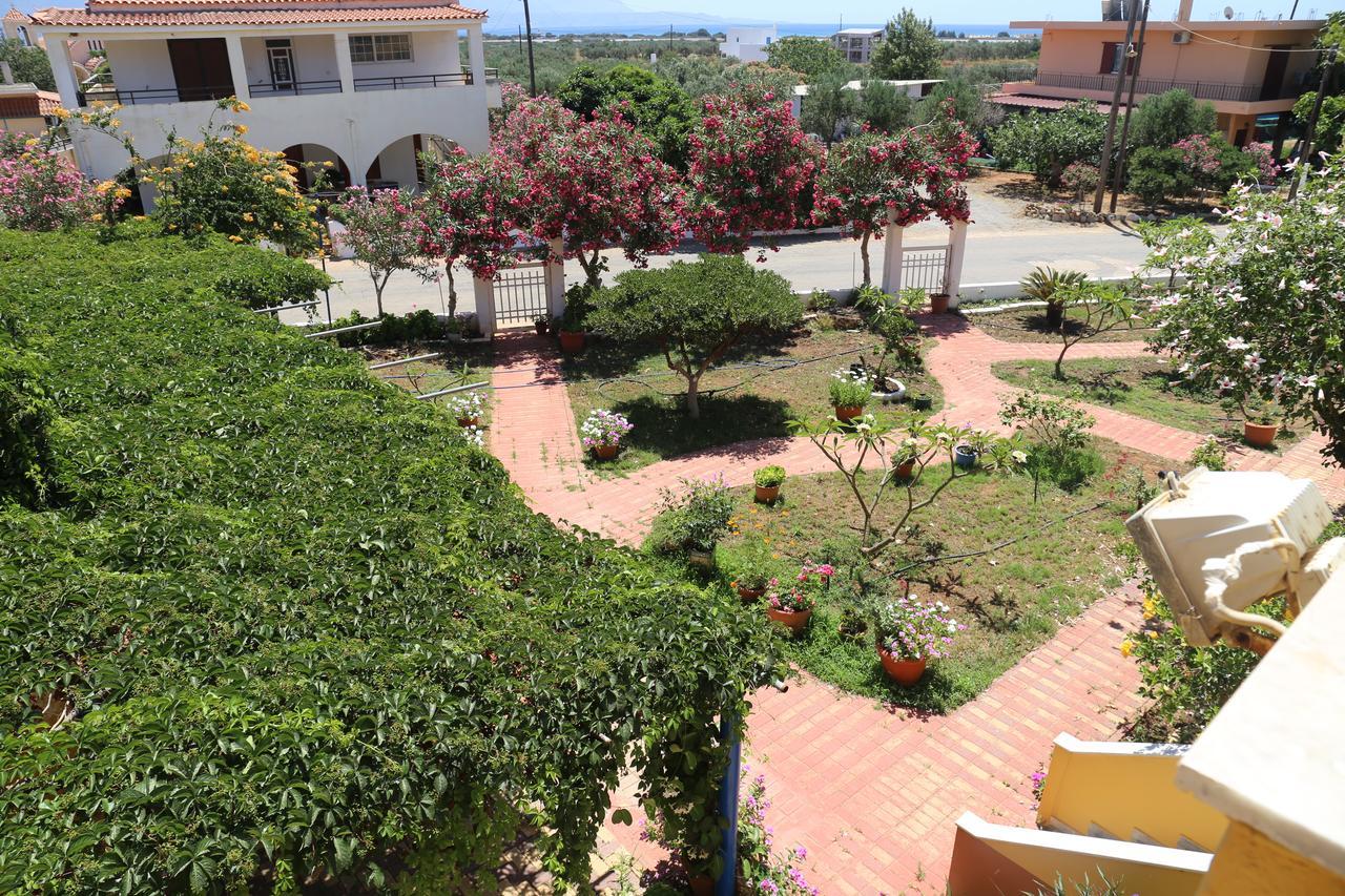 Vias Hotel Neápolis Eksteriør billede